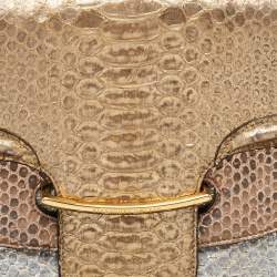 مملوكة مسبقًا Alexander McQueen Metallic Python Heroine Chain Shoulder Bag