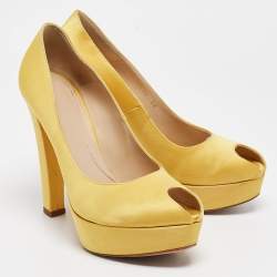 Alexander McQueen Yellow Satin Peep Toe Platform Pumps Size 38