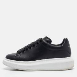 Alexander McQueen Black/White Leather Oversized Sneakers Alexander McQueen Black/White Leather Oversized Sneakers