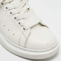 Pre Owned Alexander McQueen White/Black Leather and Suede Oversized Low Top Sneakers Size 37
