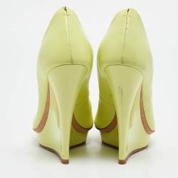Alexander McQueen Neon Green Leather Wedge Pumps Size 37