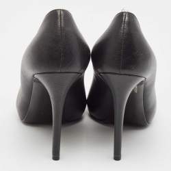 Alexander McQueen Black Leather Crystal Embellished Skull Peep-Toe Pumps Size 38.5