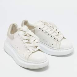 Pre Owned حذاء رياضي ألكساندر ماكوين لاري جلد أبيض / ذهبي مقاس أوروبي  36.5