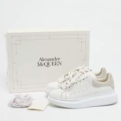 Pre Owned حذاء رياضي ألكساندر ماكوين لاري جلد أبيض / ذهبي مقاس أوروبي  36.5