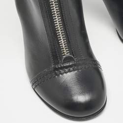Alexander McQueen Black Buckled Leather Ankle Boots Size 38