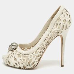 Alexander McQueen White Leather and Calf Hair Skull Embellished Peep Toe Pumps Size 40