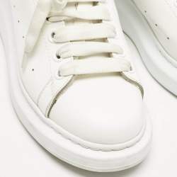 Alexander McQueen White Fur and  Leather Oversized  Sneakers Size 40
