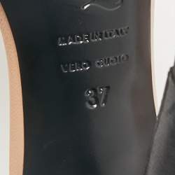 Alexander McQueen Beige/Black Leather Ankle Strap Sandals Size 37