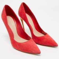 Alexander McQueen Red Suede Pointed Toe Pumps Size 41