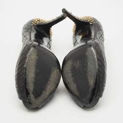 Pre Owned Alexander McQueen Black Leather Crystal Embellished Skull Detail Peep Toe Platform Pumps Size 41