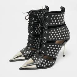 Pre Owned Alexander McQueen Black Cutout Leather Ankle Length Boots Size 39
