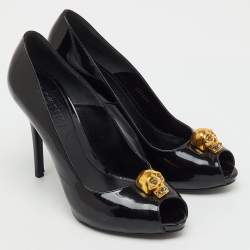 Pre Owned Alexander McQueen Black Patent Leather Crystal Embellished Skull Peep Toe Pumps Size 37.5