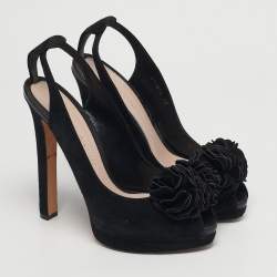 مملوكة مسبقًا Alexander McQueen Size 40 Black Suede Flower Detail Peep Toe Platform Pumps