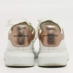 مملوكة مسبقًا Alexander McQueen Oversized Size 37.5 White/Gold Leather Low Top Sneakers