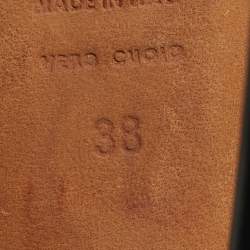 مملوكة مسبقًا Alexander McQueen Size 38 Black Floral Laser Cut Leather Peep Toe Booties