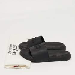 Pre Owned Alexander McQueen Size 37 Black Rubber Pool Slides 