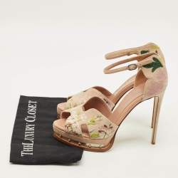 Pre Owned Alexander McQueen Size 39 Beige Suede Ankle Strap Sandals