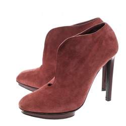 Alexander McQueen Red Suede Ankle Boots Size 37.5 