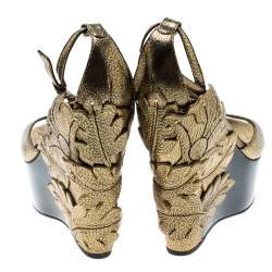 Pre Owned Alexander McQueen Metallic Gold Leather 3D Flower T-Strap Wedge Sandals Size 40