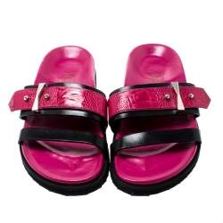 Pre Owned Alexander McQueen Pink/Black Ostrich Leg And Leather Flat Sandals Size 40