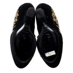 Pre Owned Alexander McQueen Black Velvet Acorn Embroidered Armadillo Curved Wedge Pumps Size 37
