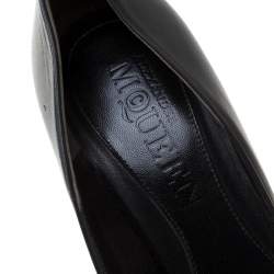 Pre Owned Alexander McQueen Black Leather Spike Heel Pumps 37.5