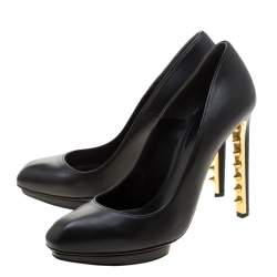Pre Owned Alexander McQueen Black Leather Spike Heel Pumps 37.5