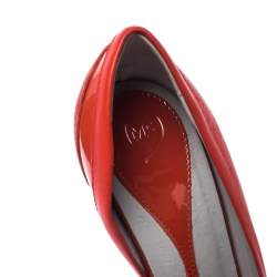 Pre Owned Alexander McQueen Pastel Orange Leather Lex Punk D'orsay Pumps Size 37