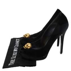 Pre Owned Alexander McQueen Black Velvet Crystal Embellished Skull Peep Toe Platform Pumps Size 39.5