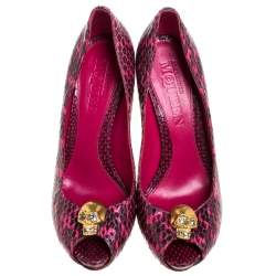 Pre Owned Alexander McQueen Majenta/Black Python Skull Studded Peep Toe Pumps Size 38.5