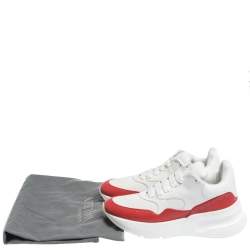 Pre Owned Alexander McQueen White/Red Leather And Mesh Oversized Runner Low Top Sneakers Size 38