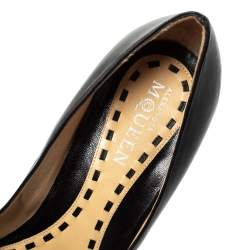 Pre Owned Alexander McQueen Black Leather Pumps Size 38.5