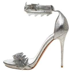 Pre Owned Alexander McQueen Metallic Silver Textured Leather Ivy Leaf Embellished Open Toe Sandals Size 39.5