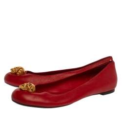 Pre Owned حذاء فلات باليه أليكساندر ماكوين سيتي جمجمه جلد أحمر مقاس 39