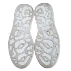 Pre Owned حذاء رياضى أليكساندر ماكوين منخفض من أعلى لارى سويدى وجلد وردى / أبيض مقاس 39.5