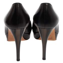 Alexander McQueen Black Leather Horn Heel Platform Pumps Size 37