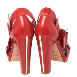 Alexander McQueen  Red Leather Buckle Strappy Platform Sandals Size 38.5