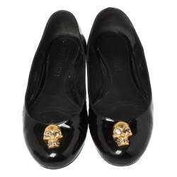 Pre Owned Alexander McQueen Black Patent Leather Embellished Skull City Ballet Flats Size 40