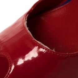 Pre Owned Alexander McQueen Red Patent Leather Heart Peep Toe Pumps Size 39