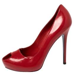 Pre Owned Alexander McQueen Red Patent Leather Heart Peep Toe Pumps Size 39