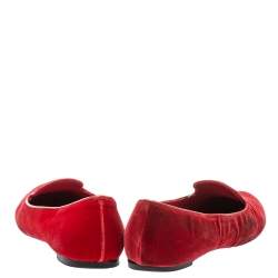 Pre Owned Alexander McQueen Red Velvet Skull Flats Size 36.5