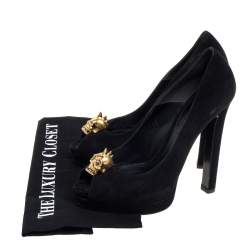 Pre Owned Alexander McQueen Black Suede Crystal Embellished Skull Peep Toe Pumps Size 38