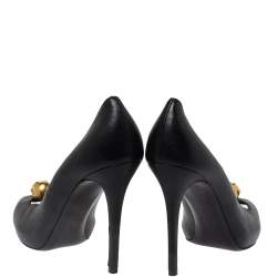 مملوكة مسبقًا حذاء كعب عالي أليكساندر ماكوين مزين جمجمة مزخرفة كريستال مقدمة مفتوحة جلد أسود مقاس 40