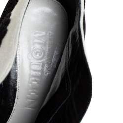 Pre Owned Alexander McQueen Black/White Laser Cut Velvet And Suede Booties Size 37