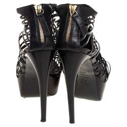 Pre Owned صندل أليكساندر ماكوين نعل سميك سير جلد أسود مقاس 39.5