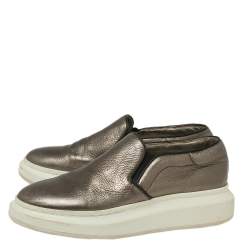 Pre Owned حذاء رياضي أليكساندر ماكوين سليب أون جلد ميتالك مقاس 38