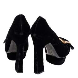 Alexander McQueen Black Velvet Buckle Platform Pumps Size 39