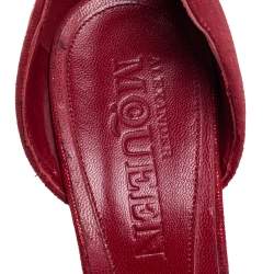 Pre Owned Alexander McQueen Red Fabric Floral Corsage Pumps Size 40