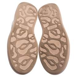 مملوكة مسبقًا Alexander McQueen White/Pink Leather Oversized Sneakers Size 40