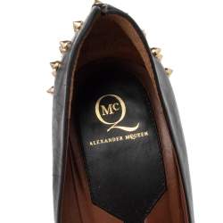 Pre Owned Alexander McQueen Black Leather Spike Pointed Toe Pumps Size 39